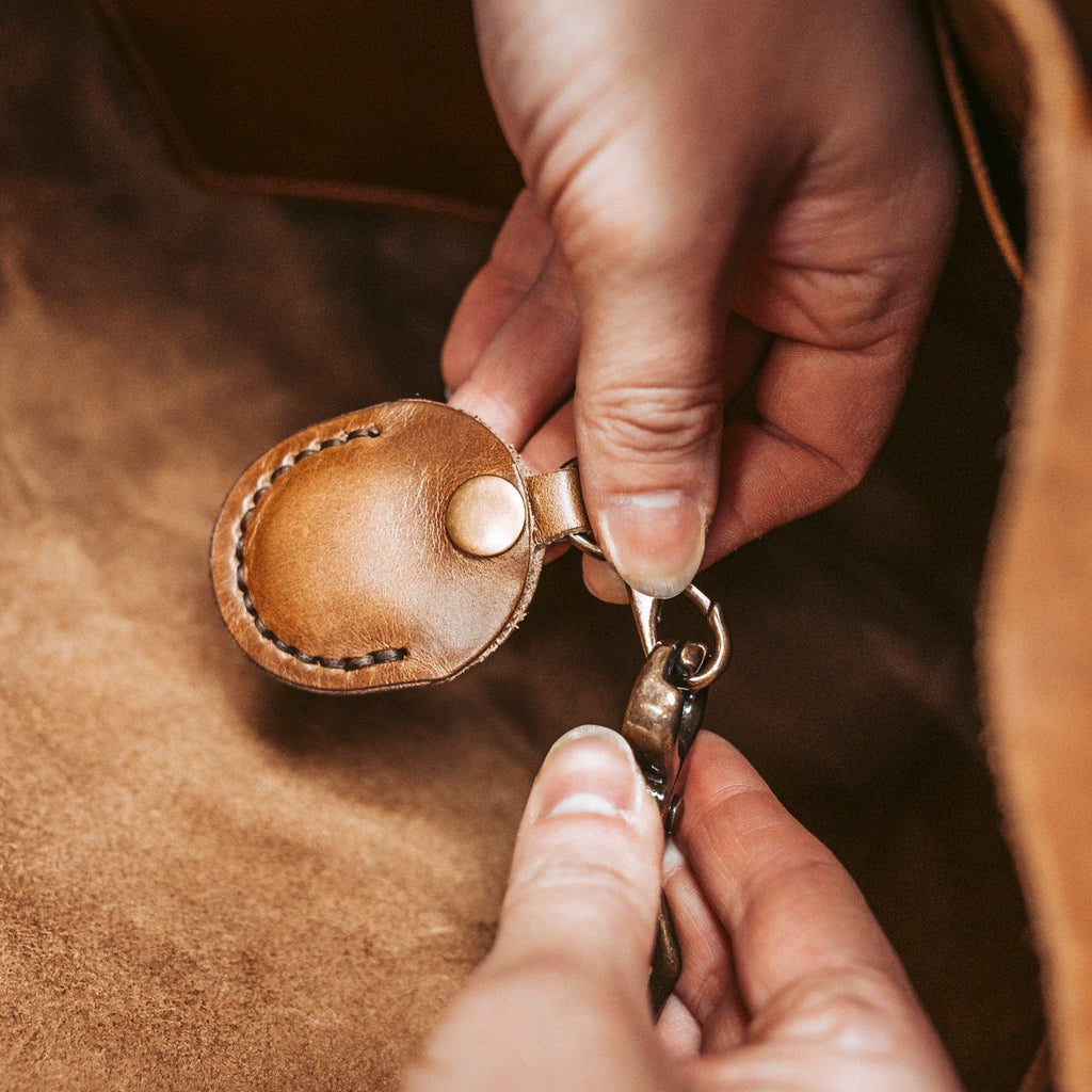 Leather AirTag Case — view 8